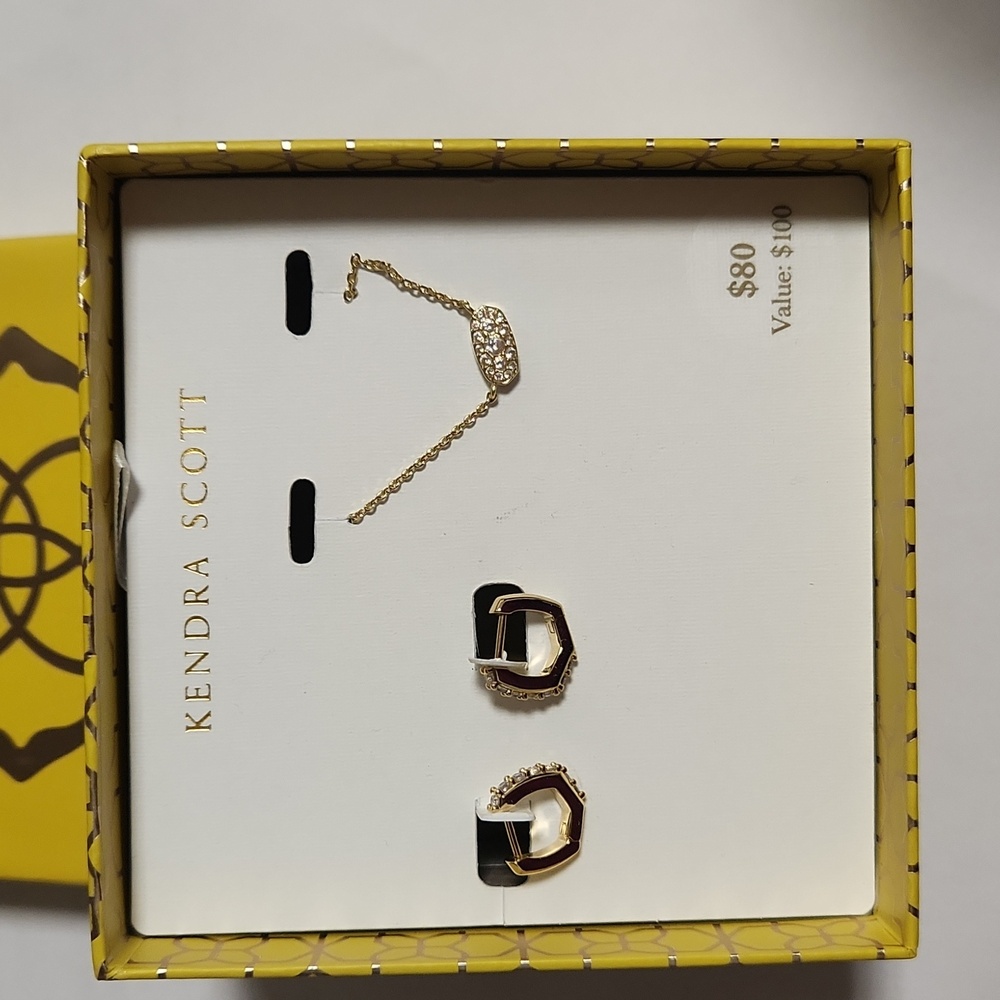 Kendra Scott set